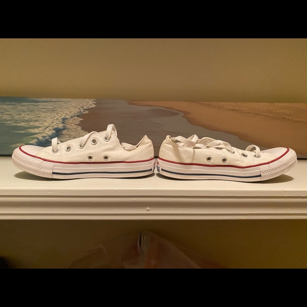 White with red & blue stripes